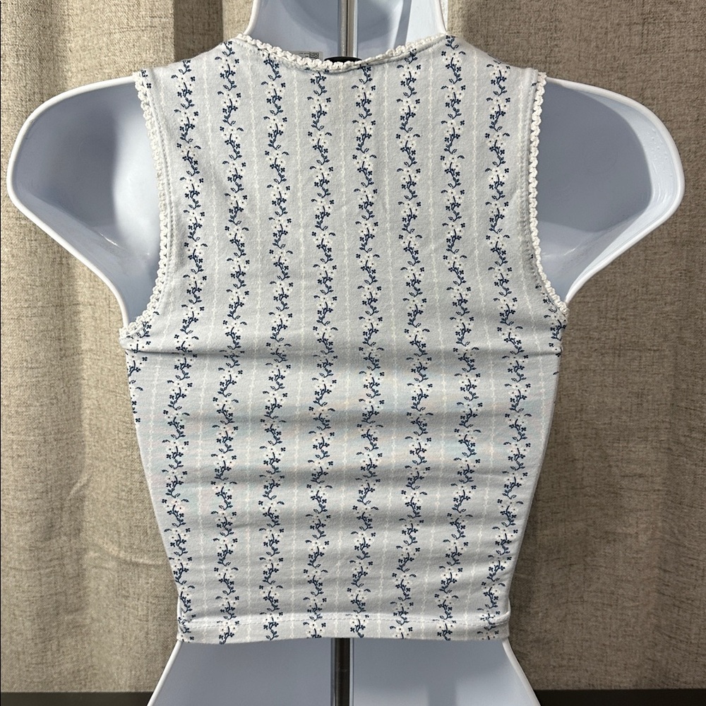 H&M Crop Tank - Picture 3 of 6